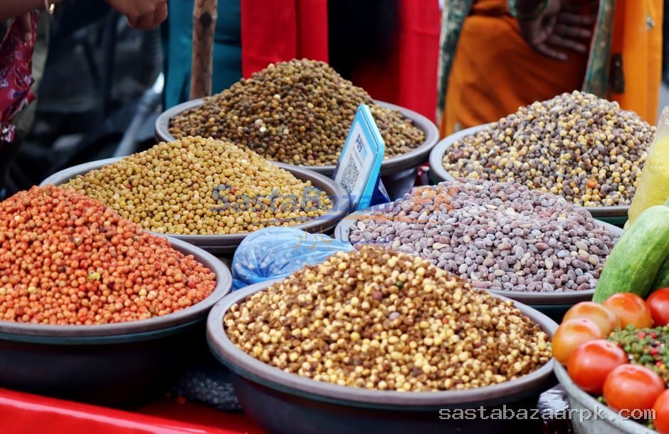 Chakki Atta 10kg (چکی آٹا ۱۰ کلو) — Quetta ke bazaar mein