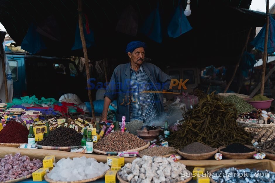 Garam Masala Mix (گرم مصالحہ) — Islamabad ke bazaar mein
