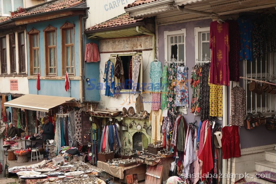 Chiffon Dupatta (شفون دوپٹہ) — Islamabad ke bazaar mein