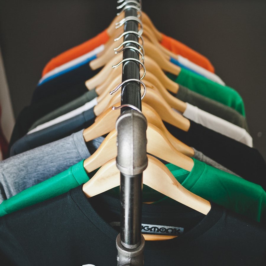 Casual Shirt (کیژول شرٹ) — Sukkur ke bazaar mein